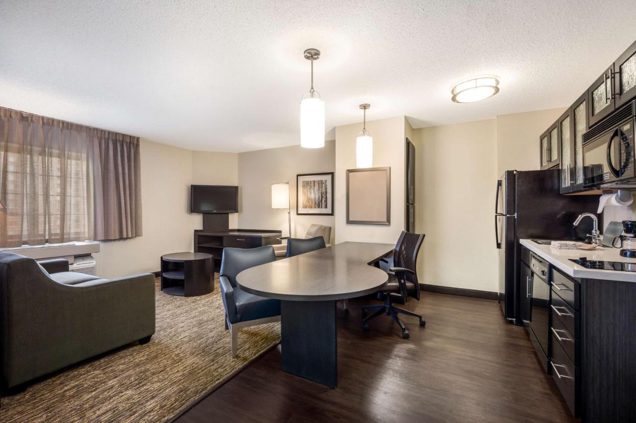 Sonesta Simply Suites Dallas Las Colinas Irving Bagian luar foto